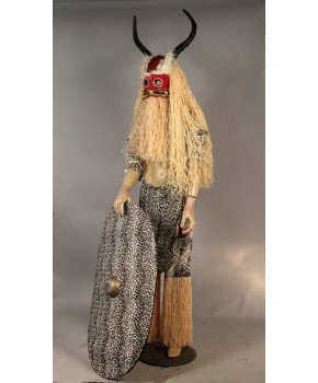 https://malle-costumes.com/10021/guerrier-africain-1.jpg