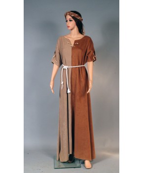 https://malle-costumes.com/10203/bipartie-f-marron-sable.jpg