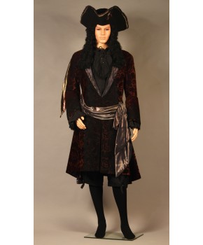https://malle-costumes.com/10243/monsieur-de-baneuil.jpg