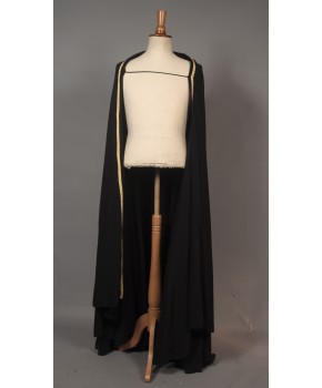https://malle-costumes.com/10593/cape-noir-or.jpg