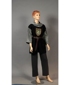 https://malle-costumes.com/10957/chevalier-noir-124.jpg