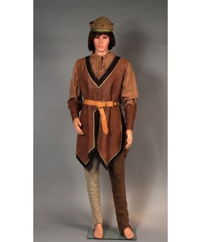 https://malle-costumes.com/10969/le-chevalier-moresque-5.jpg