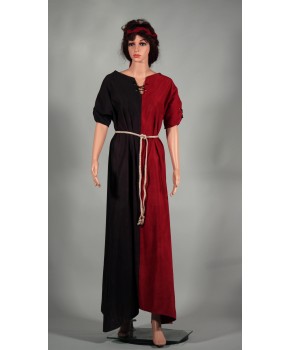 https://malle-costumes.com/11086/bipartie-f-rouge-noir.jpg