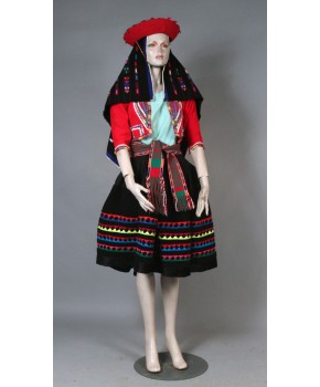 https://malle-costumes.com/11304/peruvienne-1.jpg