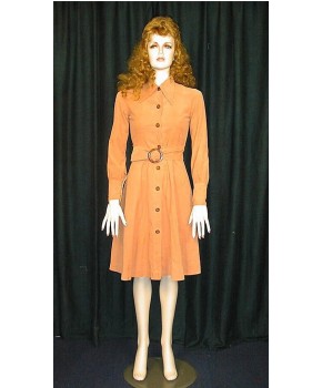 https://malle-costumes.com/11403/bernadette.jpg