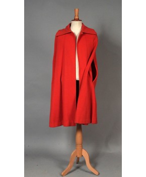 https://malle-costumes.com/11404/cape-laine-courte-orange.jpg