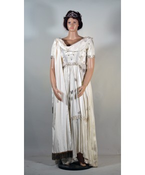 https://malle-costumes.com/11497/comtesse-virginia.jpg