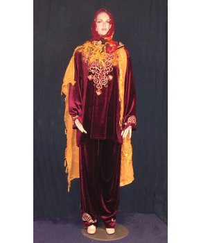 https://malle-costumes.com/2024/ensemble-orient-bordeau.jpg