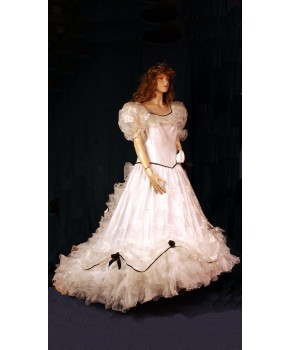 https://malle-costumes.com/4674/reine-blanche.jpg