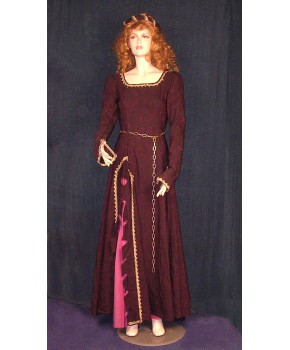 https://malle-costumes.com/7316/moresca-prune.jpg