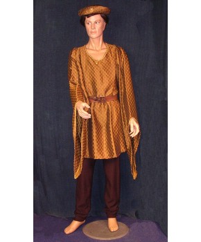 https://malle-costumes.com/7395/sagremor.jpg