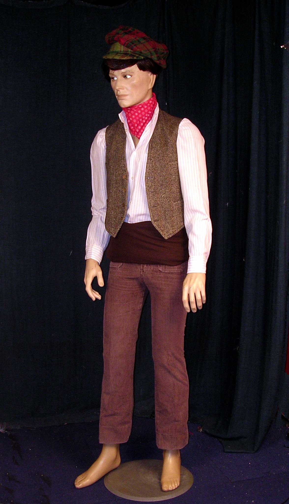 Gavroche La Malle Aux Costumes