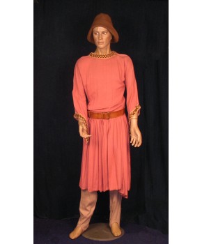 https://malle-costumes.com/7480/gautier-d-argies.jpg