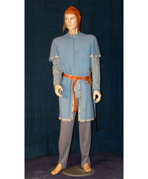 https://malle-costumes.com/7741/guerre-de-cent-ans-381.jpg
