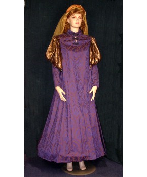 https://malle-costumes.com/8505/lady-montaigut.jpg