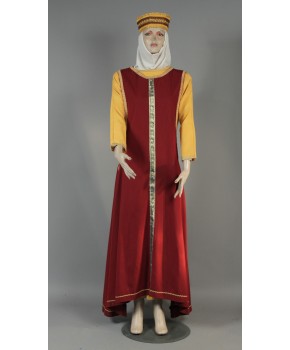 https://malle-costumes.com/8733/dame-de-provence.jpg