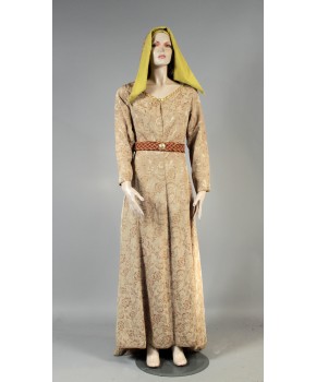 https://malle-costumes.com/8872/la-nouvelle-mariee.jpg