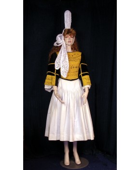 https://malle-costumes.com/9818/bretonne-jaune-341.jpg