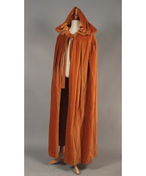 https://malle-costumes.com/9980/cape-velours-capuche-orange.jpg
